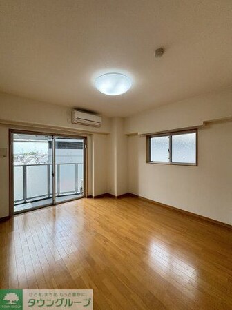 GENOVIA Tokyo North green veilの物件内観写真